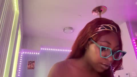 Snapshot of kingparrisjae chatting on 06-07-26, 05:06 King Parris Jae online show from 06-07-26, 05:06