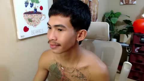 Snapshot of kingscock18 chatting on 05-26-26, 11:45 ALVIN online show from 05-26-26, 11:45