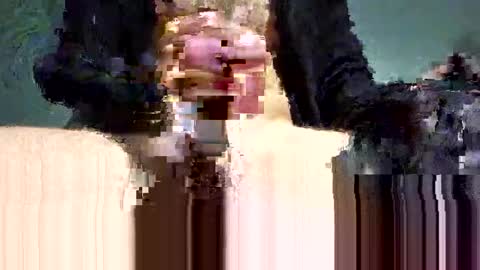 Kingstache online show from 01-04-25, 06:19