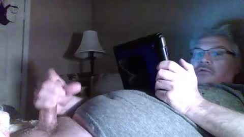 kingtongue10 online show from 12-12-24, 10:34