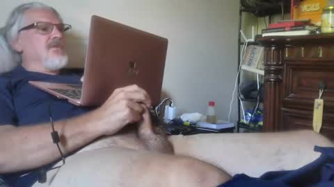 Snapshot of kingtongue10 chatting on 07-16-26, 10:27 kingtongue10 online show from 07-16-26, 10:27