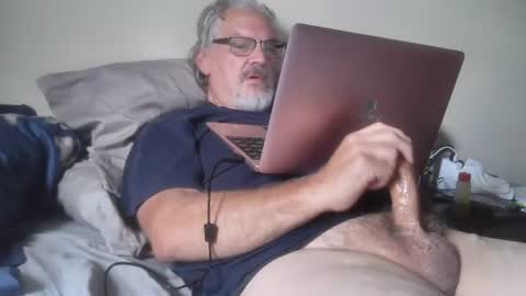 Snapshot of kingtongue10 chatting on 07-18-26, 12:53 kingtongue10 online show from 07-18-26, 12:53