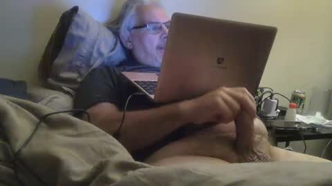 Snapshot of kingtongue10 chatting on 07-20-26, 09:23 kingtongue10 online show from 07-20-26, 09:23