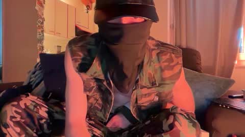 kinksterarmyboi online show from 04-04-26, 07:17