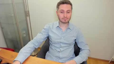 kinksubbydubby online show from 12-15-25, 06:01