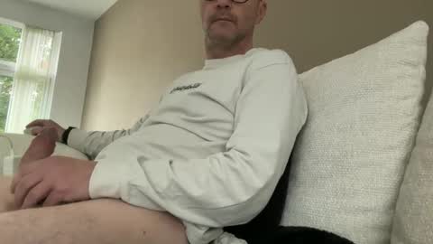 Snapshot of kinky_daddy4u chatting on 09-24-25, 10:29 kinky_daddy4u online show from 09-24-25, 10:29