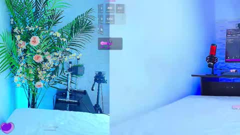 Snapshot of kinky_karo chatting on 11-12-25, 12:11 online show from 11-12-25, 12:11