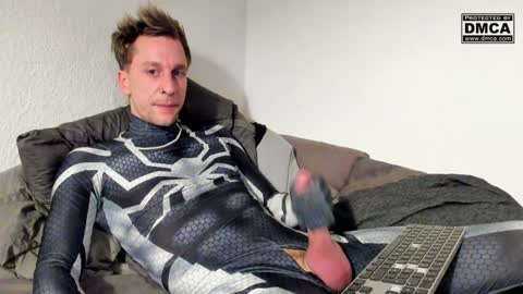 kinky_spidey online show from 12-23-24, 05:17