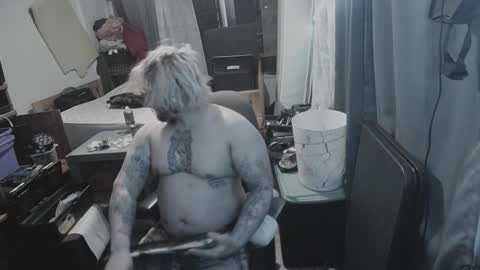 Snapshot of kinkybiguy14 chatting on 03-12-25, 01:03 Kinky Cassie online show from 03-12-25, 01:03