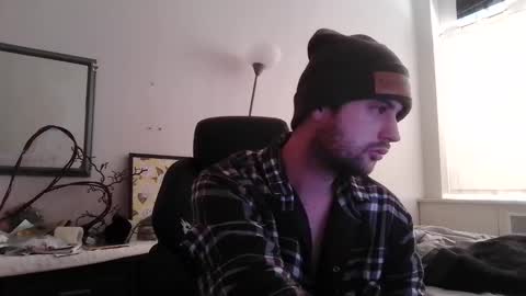 Maysie and Hunter online show from 12-13-24, 08:37