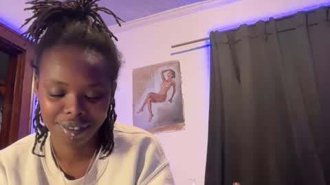 Snapshot of kinkycoupleinteracial chatting on 11-02-25, 12:46 interracialfacial online show from 11-02-25, 12:46