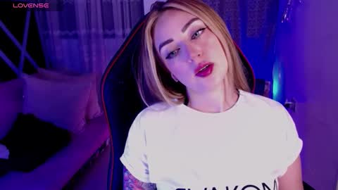  Sara  online show from 02-22-26, 11:58