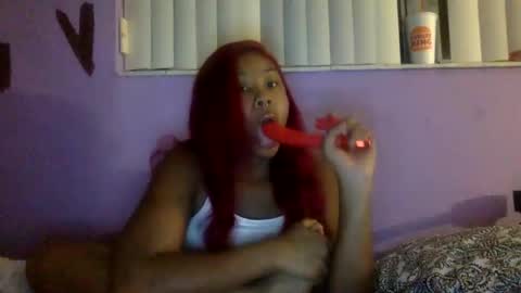 Snapshot of kinkykittee chatting on 11-23-25, 02:22 Bunniii online show from 11-23-25, 02:22