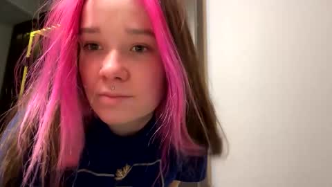 kinkykitty1997 online show from 04-02-26, 03:48