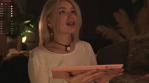 kinkylina_ online show from 12-15-24, 12:06