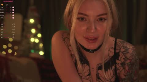 kinkylina_ online show from 12-27-24, 02:22