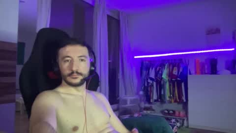 cachonlolo31 online show from 09-10-25, 05:35