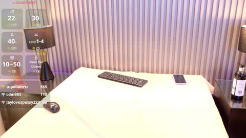  CALL ME KINSLEY  online show from 04-11-26, 07:45