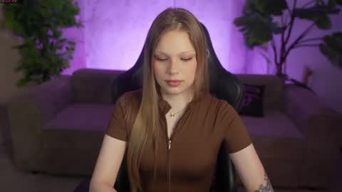 Snapshot of kira0541 chatting on 06-17-26, 09:12 Sweet girls online show from 06-17-26, 09:12