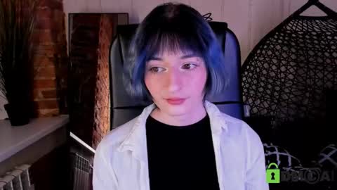 Snapshot of kira__cutie chatting on 02-01-26, 08:40 Kira online show from 02-01-26, 08:40