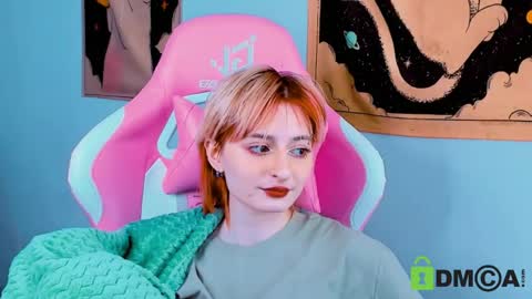 Snapshot of kira__cutie chatting on 05-12-26, 09:34 Kira online show from 05-12-26, 09:34