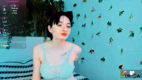 Snapshot of kira__cutie chatting on 05-23-26, 10:25 Kira online show from 05-23-26, 10:25