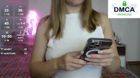 Kira online show from 02-20-25, 12:36