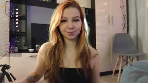 Snapshot of kira_briis chatting on 01-12-25, 06:06 Kira Briis online show from 01-12-25, 06:06