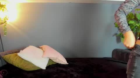 kira_exe online show from 04-09-26, 11:37