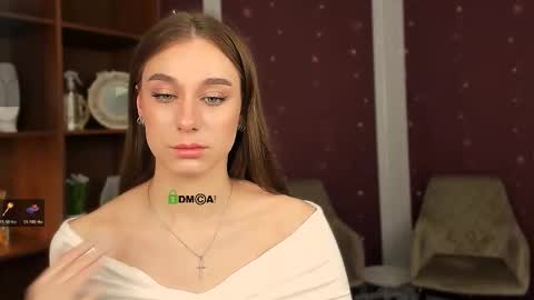 Snapshot of kira_fox_x chatting on 11-15-25, 03:19 kira fox x online show from 11-15-25, 03:19