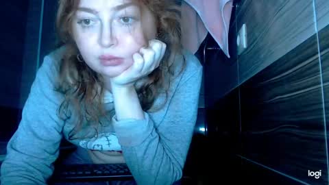 Kira online show from 04-22-26, 09:33