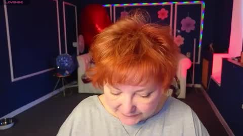 Snapshot of kira_kennet chatting on 04-22-26, 06:27 Kira Kennet online show from 04-22-26, 06:27