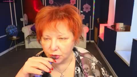 Snapshot of kira_kennet chatting on 04-27-26, 07:39 Kira Kennet online show from 04-27-26, 07:39