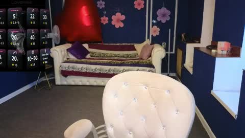 Snapshot of kira_kennet chatting on 05-16-26, 06:43 Kira Kennet online show from 05-16-26, 06:43