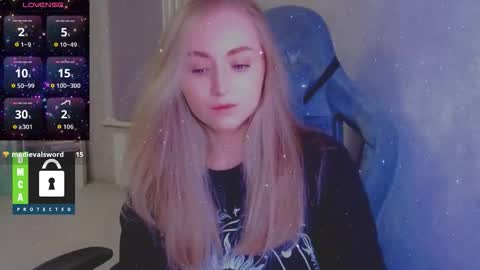 you know thumb up me please its important online show from 10-30-25, 03:02