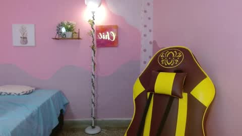 Kira 3 online show from 02-23-26, 12:57