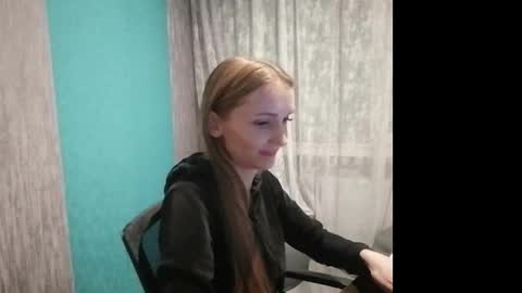 kira_morekiss online show from 03-07-25, 06:11