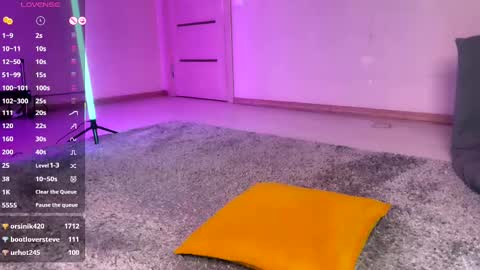 Snapshot of kira_sapphire chatting on 03-11-25, 08:30 Kira online show from 03-11-25, 08:30