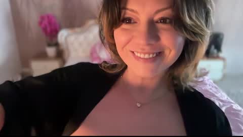 KiraDivine online show from 02-25-26, 02:16