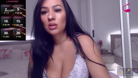 Snapshot of kiramaes chatting on 11-21-25, 07:51 kiramaes online show from 11-21-25, 07:51