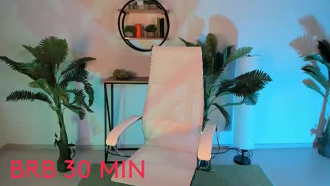 Kira online show from 03-11-25, 08:20