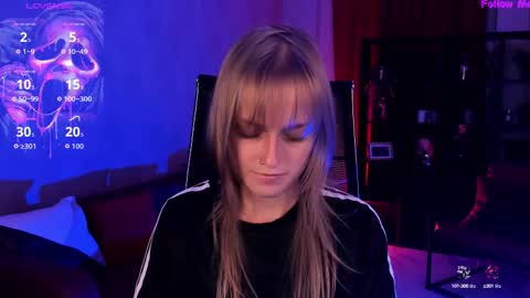 Kira online show from 09-13-25, 05:57