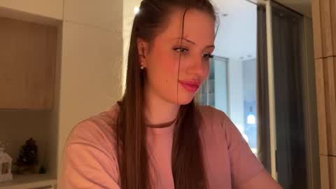 Kira online show from 01-16-26, 03:16