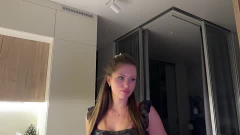 Kira online show from 02-23-26, 06:49