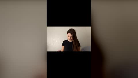 Emily online show from 03-05-26, 12:23