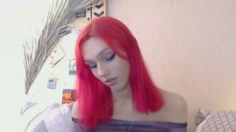 Kira online show from 05-05-26, 01:19
