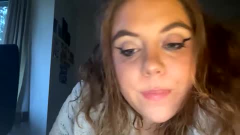 Snapshot of kiraslut981151 chatting on 03-02-26, 07:15 kiraslut981151 online show from 03-02-26, 07:15