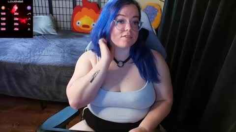 KiraSpitQueen online show from 01-12-25, 02:45