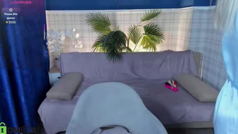 KiraSun online show from 01-07-26, 10:34