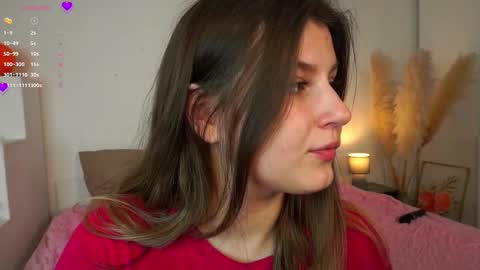 Snapshot of kirazephyr chatting on 11-09-25, 08:01 Kira online show from 11-09-25, 08:01